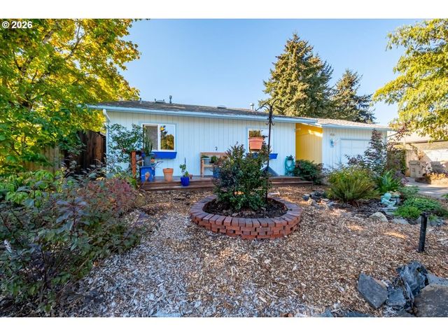 456 Se VILLA Dr, Corvallis, OR 97333