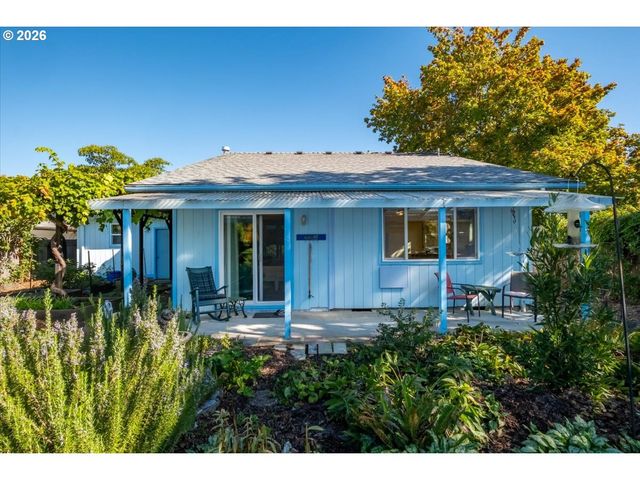 456 Se VILLA Dr, Corvallis, OR 97333