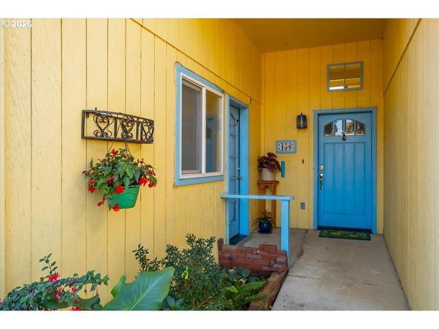 456 Se VILLA Dr, Corvallis, OR 97333