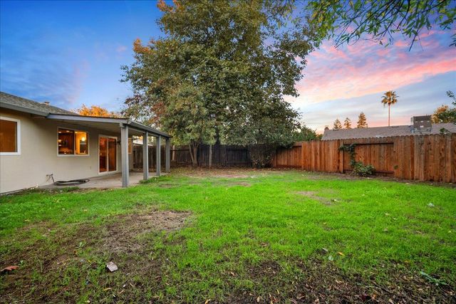 2617 Stingray Ct, Sacramento, CA 95826