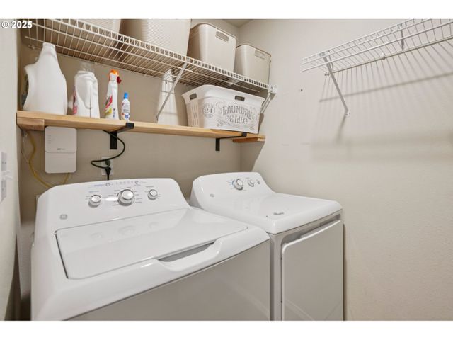 1925 MEADOWOOD Loop, Woodland, WA 98674
