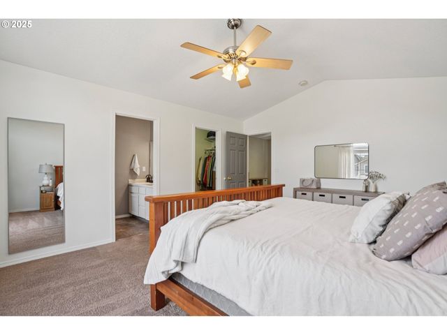 1925 MEADOWOOD Loop, Woodland, WA 98674