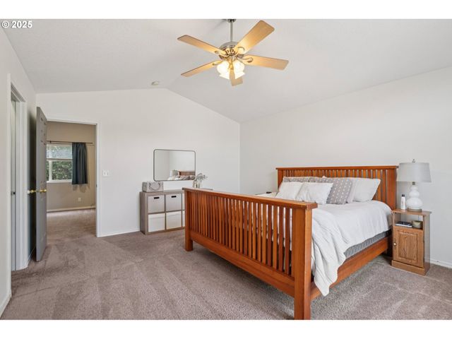 1925 MEADOWOOD Loop, Woodland, WA 98674