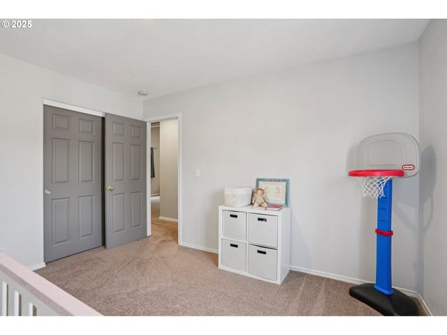 1925 MEADOWOOD Loop, Woodland, WA 98674