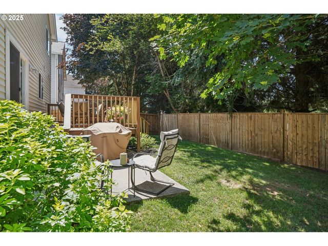 1925 MEADOWOOD Loop, Woodland, WA 98674