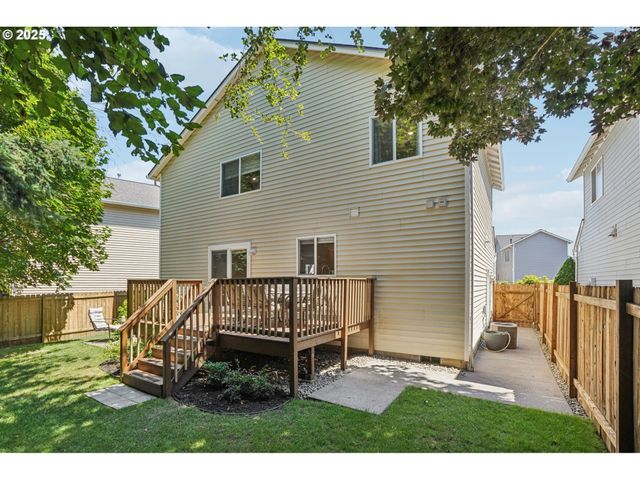 1925 MEADOWOOD Loop, Woodland, WA 98674