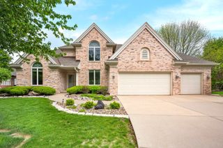 2109 Hackberry Road, Bloomington, IL 61704
