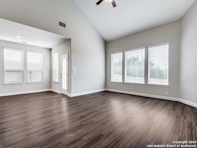 21935 AKIN BAYOU, San Antonio, TX 78261