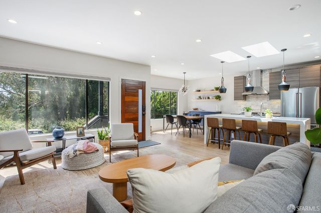 180 Panorama Drive, San Francisco, CA 94131