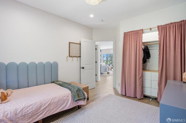 180 Panorama Drive, San Francisco, CA 94131