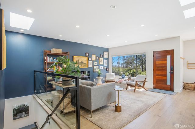 180 Panorama Drive, San Francisco, CA 94131