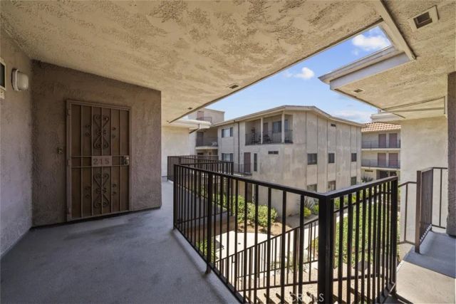 8710 Belford Avenue 215B, Los Angeles, CA 90045