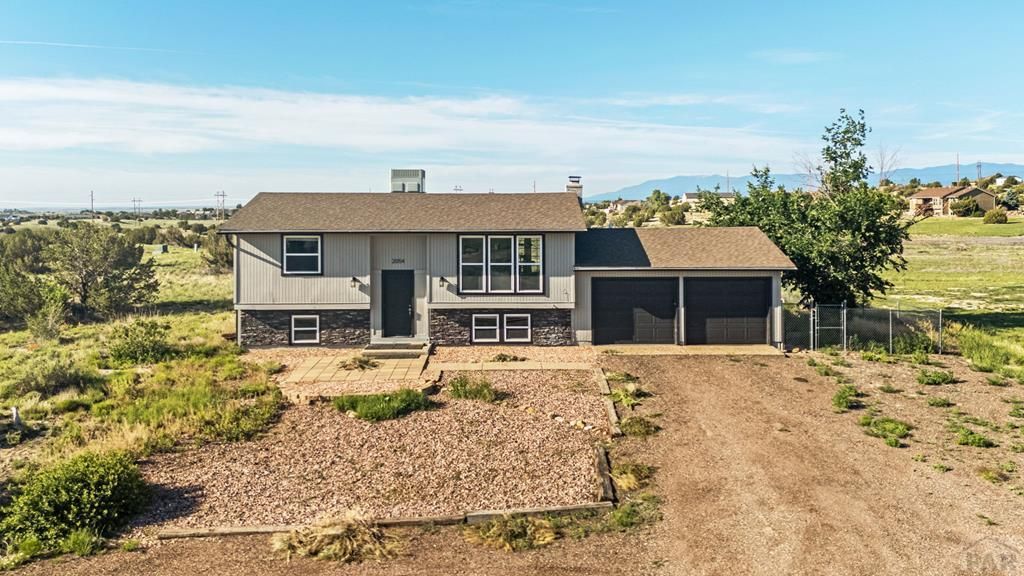 2054 W Locoweed Dr., Pueblo, CO 81007