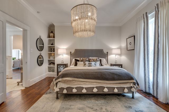 706 W 7th St, Columbia, TN 38401