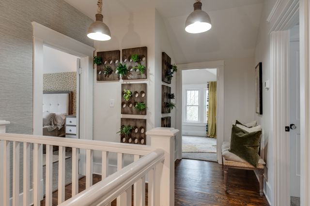 706 W 7th St, Columbia, TN 38401