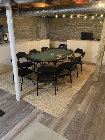 706 W 7th St, Columbia, TN 38401