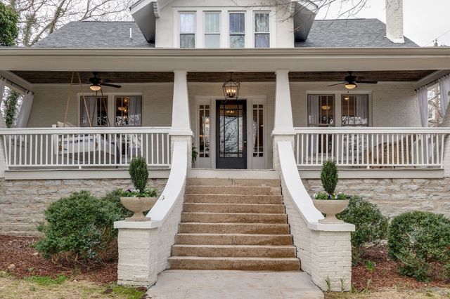 706 W 7th St, Columbia, TN 38401