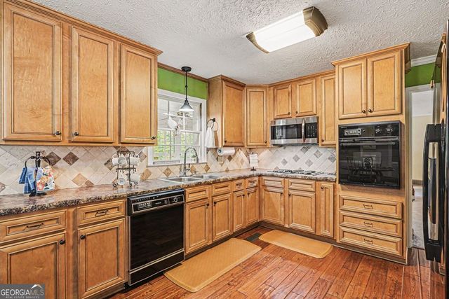 1788 Wiggins Circle SW, Conyers, GA 30094