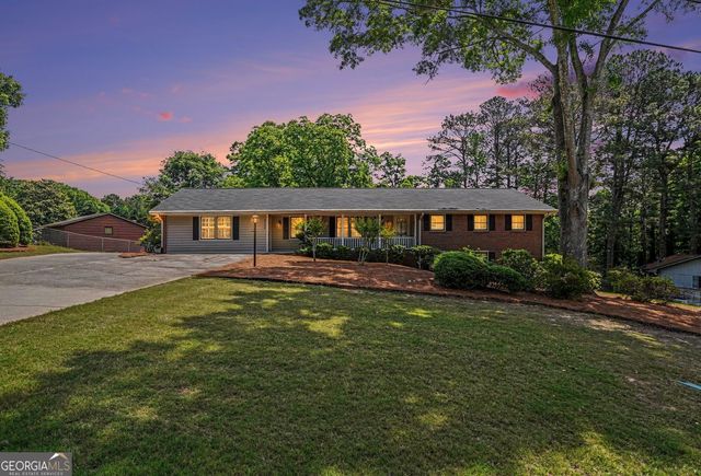 1788 Wiggins Circle SW, Conyers, GA 30094