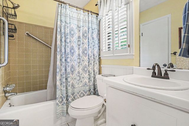 1788 Wiggins Circle SW, Conyers, GA 30094