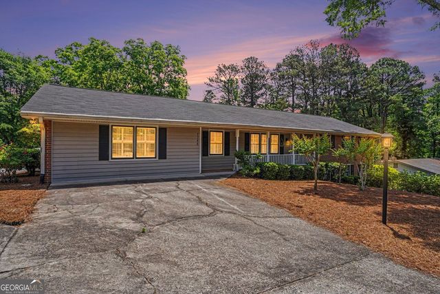 1788 Wiggins Circle SW, Conyers, GA 30094