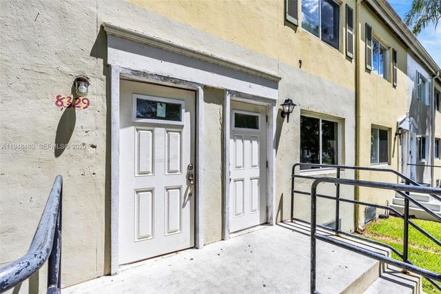 8329 NW 5th Ave 1, Miami, FL 33150