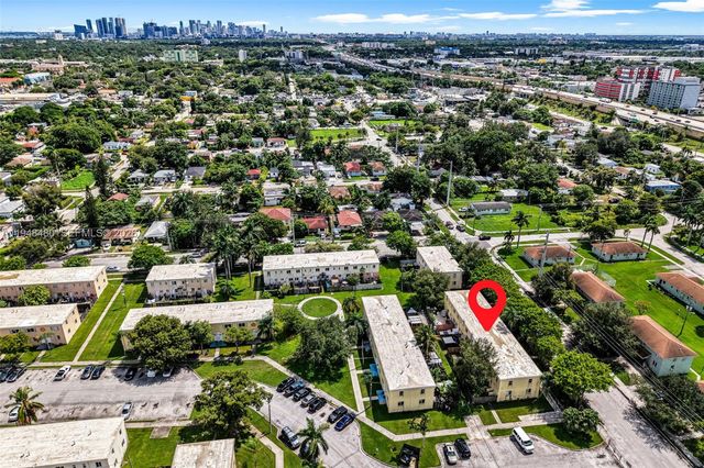 8329 NW 5th Ave 1, Miami, FL 33150