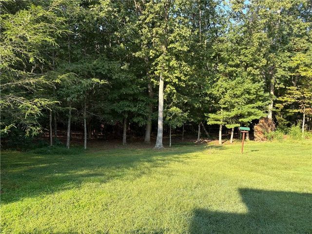 179 Garrison Drive, Cleveland, GA 30528