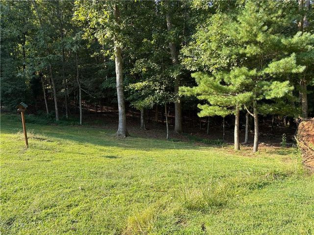 179 Garrison Drive, Cleveland, GA 30528