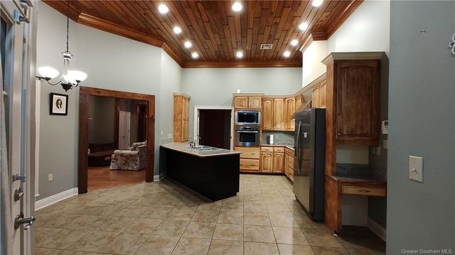 2502 River Oaks Drive, Jennings, LA 70546