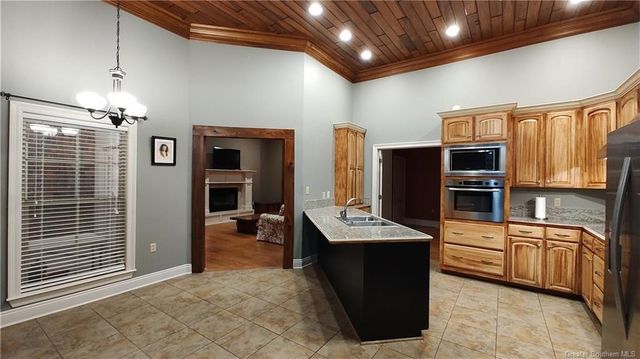 2502 River Oaks Drive, Jennings, LA 70546