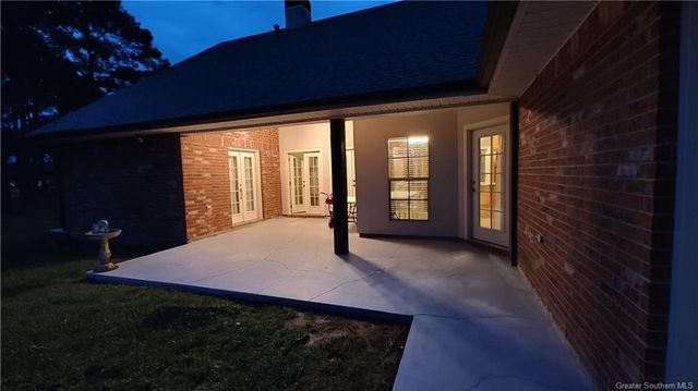 2502 River Oaks Drive, Jennings, LA 70546