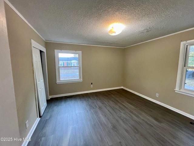 709 Prince Avenue, Goldsboro, NC 27530