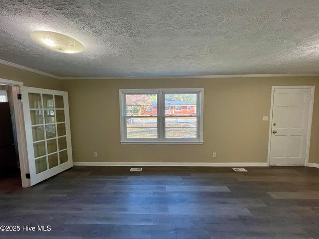 709 Prince Avenue, Goldsboro, NC 27530