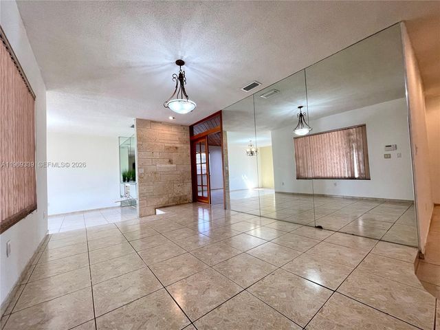 2351 SW 92nd Pl, Miami, FL 33165