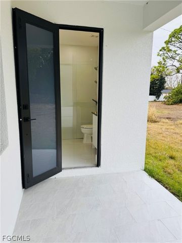 213 5th AVE, Lehigh Acres, FL 33936