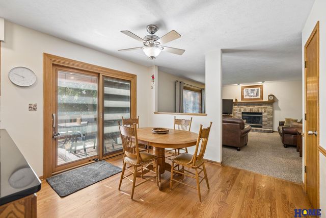 7220 Woody Creek Lane, Lincoln, NE 68516