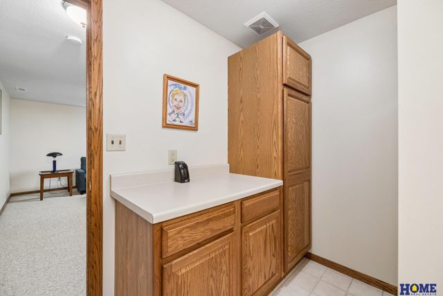 7220 Woody Creek Lane, Lincoln, NE 68516