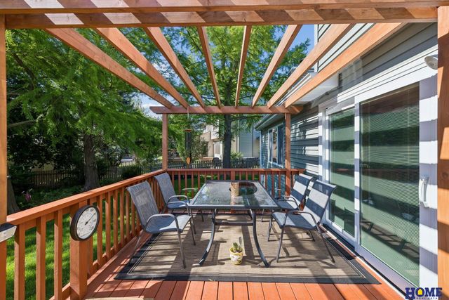 7220 Woody Creek Lane, Lincoln, NE 68516