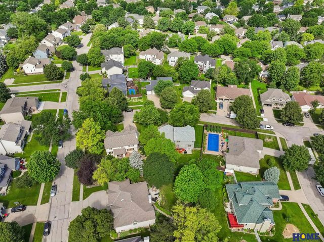 7220 Woody Creek Lane, Lincoln, NE 68516
