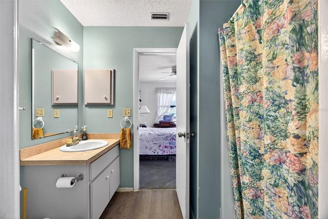 464 CORONADO ROAD, Venice, FL 34293