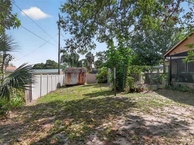 464 CORONADO ROAD, Venice, FL 34293