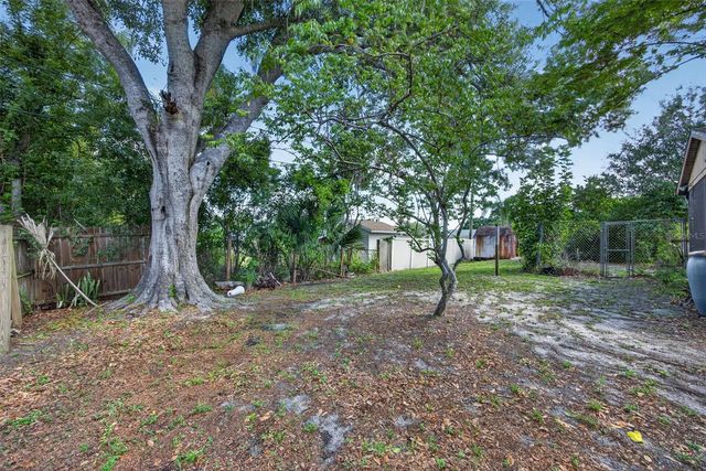 464 CORONADO ROAD, Venice, FL 34293