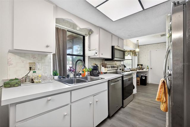 464 CORONADO ROAD, Venice, FL 34293
