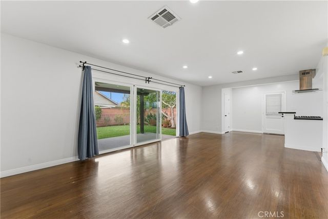 6530 Denmead, Lakewood, CA 90713