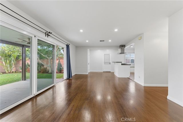 6530 Denmead, Lakewood, CA 90713