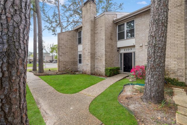2103 2103 Lake Village Drive, Houston, TX 77339