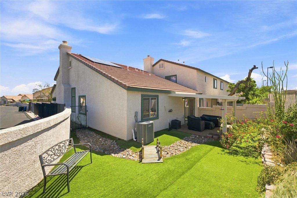 4005 Radbourne Avenue, Las Vegas, NV 89121 — photo 3