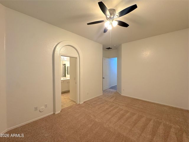 3013 W GLENHAVEN Drive, Phoenix, AZ 85045