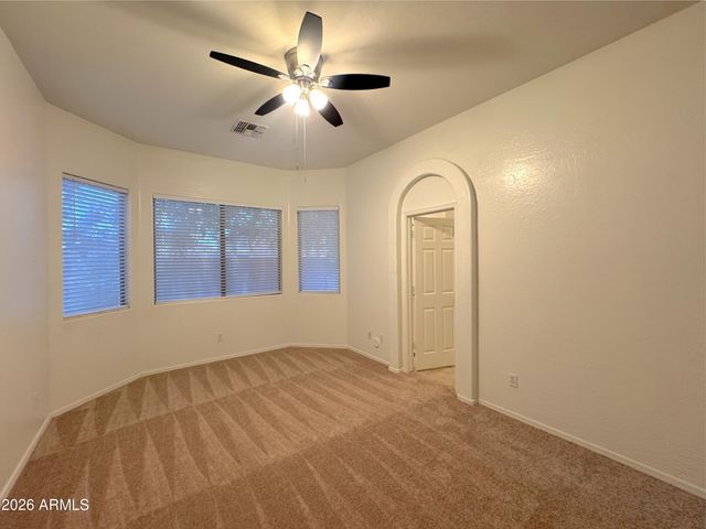 3013 W GLENHAVEN Drive, Phoenix, AZ 85045